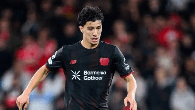 Illustration — Ibrahim Maza : Bayer Leverkusen dit non à Manchester City — la guerre pour l'Africain que tout le monde veut