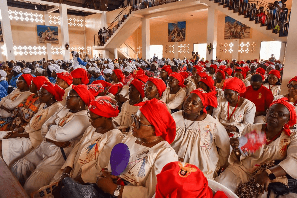 Illustration — Léon XIV à Bamenda : le pape entre dans la blessure anglophone du Cameroun